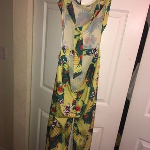 Floral print jumpsuit with cutout